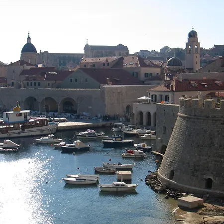 Апартаменты Old Town Port *