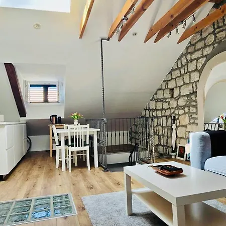 Apartament Old Town Port