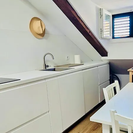 Old Town Port Apartament